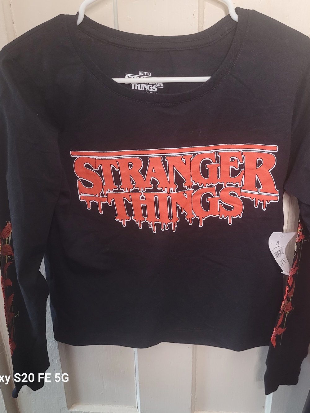 Netflix Black Long-Sleeve 'Stranger Things' Tee with Red Graphic